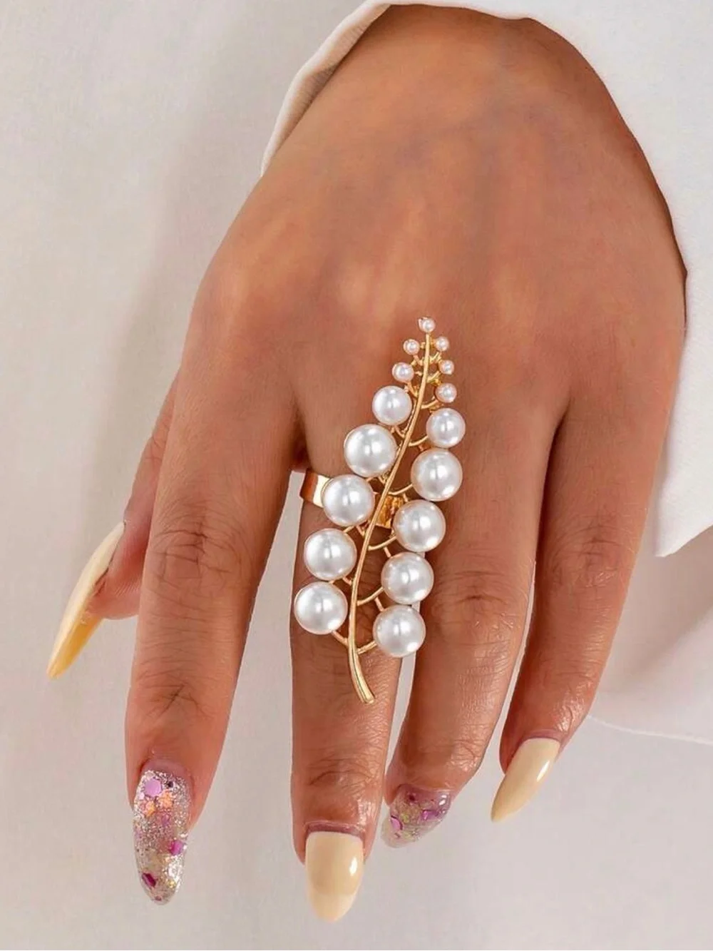 Gold Leaf Ring with White Pearls